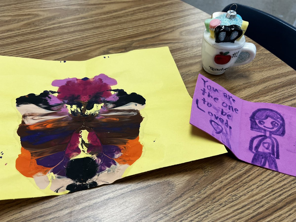 What a lovely way to start my week!!! Two of my awesome students brought me a gift ❤️ <a href="/DunnES_AISD/">Dunn Elementary AISD</a> @TCarinP <a href="/WikstromDulce/">Dulce Wikstrom, M.Ed.</a>