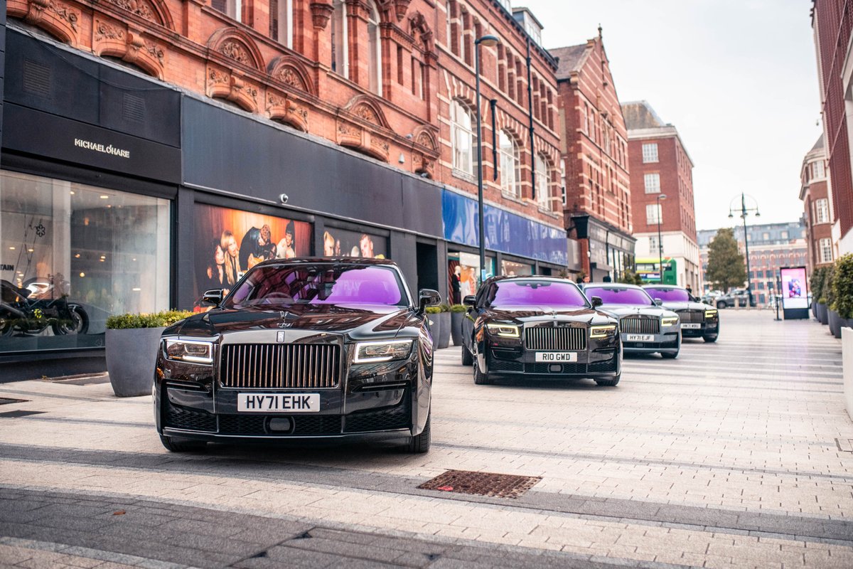 RollsRoyceLeeds's tweet photo. The perfect celebration of Black Badge Ghost ❄

#rollsroyce #rollsroyceghost #ghost #blackbadgeghost #blackbadge #celebration #launch #event https://t.co/naojUpVKho