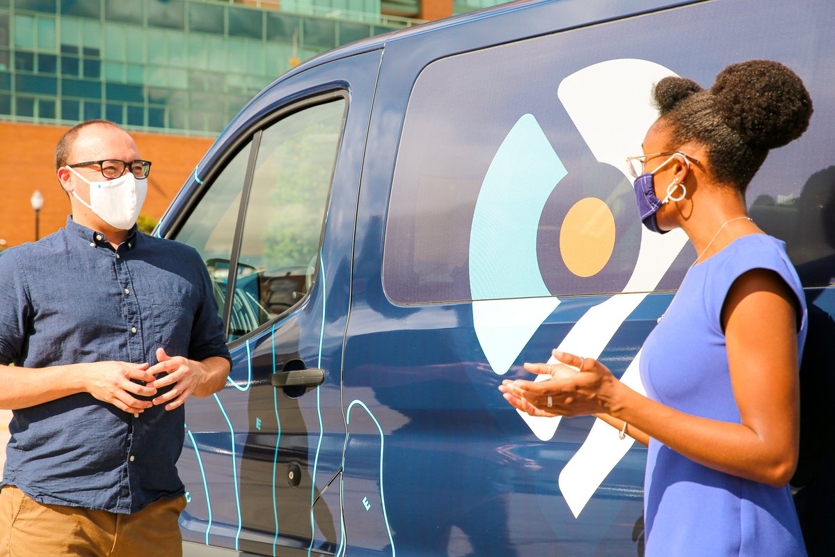 KIPDAECC's tweet photo. Save money this holiday season by joining a vanpool to work. Learn more at https://t.co/fIRSMiCpER #rideshare #everycommutecounts #vanpool #commutetowork #commuteoptions https://t.co/EIqZxRKmGX