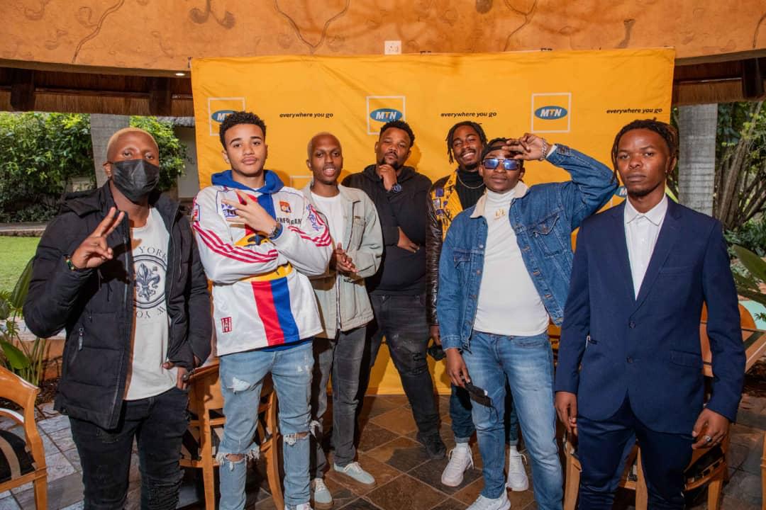 mtnswamaawards's tweet photo. #OurPartyArrivals
Rappers in the house!

#Flexa 🇸🇿 https://t.co/Sfa6JbZhPB