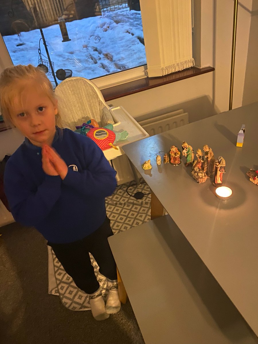 Jessssleee's tweet photo. Luna enjoyed reading the story of the birth of Jesus and setting the nativity up. The we lit the candle and said a prayer @StMaryHighGreen https://t.co/Au0K72Oweg
