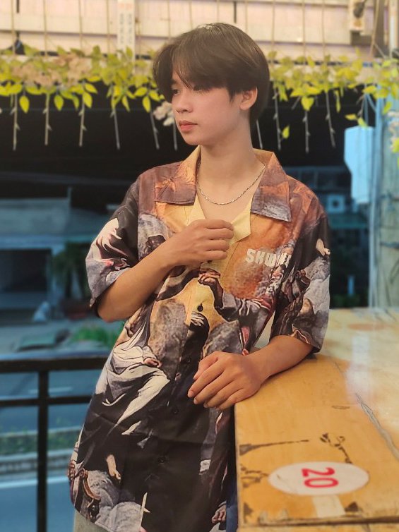V17449422's tweet photo. Happy birthday to me 🎂🎉🎉 https://t.co/sv9IhaZAte