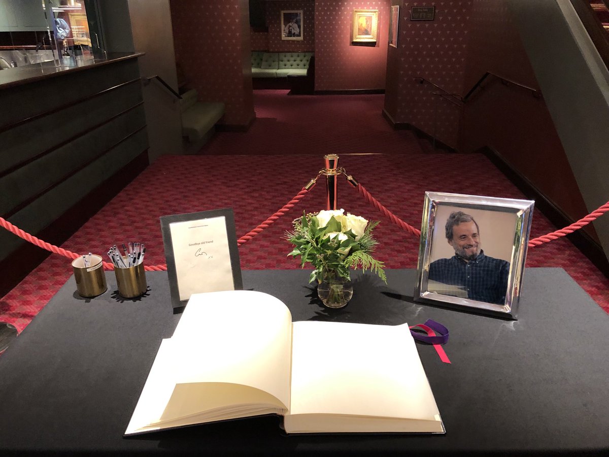 If you’re in the vicinity of the Sondheim Theatre on Shaftesbury Avenue then please sign the book of condolence that Cameron Mackintosh has set up to honour #StephenSondheim.