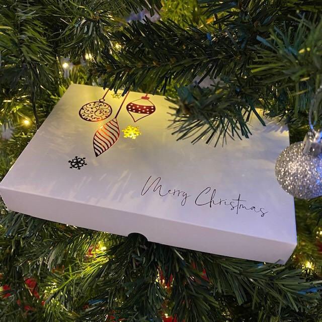 TheWaxyWickCo's tweet photo. Our Christmas wax melt gift box is a perfect gift for someone you love 💗 
With 20% off this gift box now, use code : Christmas21 

https://t.co/8jxJxVv7vH https://t.co/VBAKNAv2xB