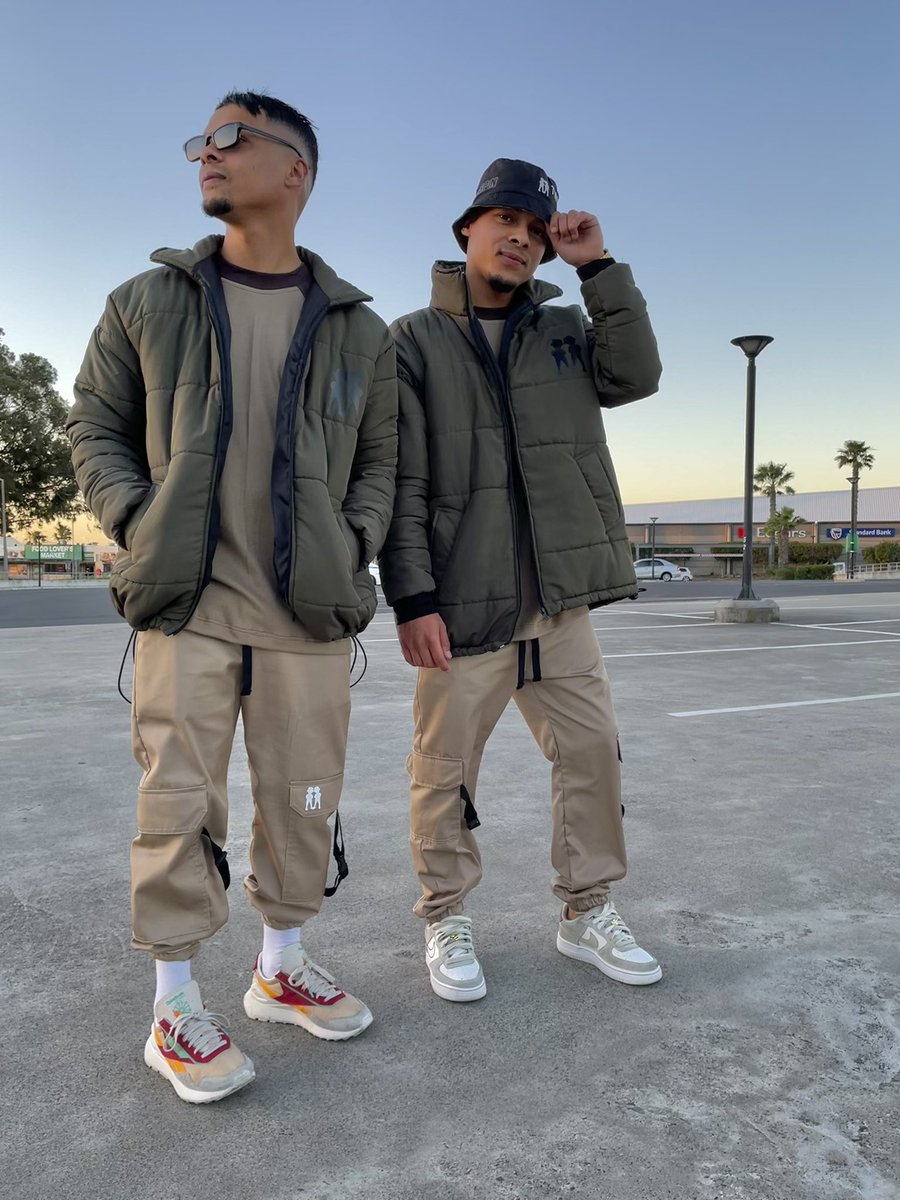 TwinzSpin's tweet photo. ๐จ JUST DROPPED ๐จ - ArmyGetMeOne ๐ฑ
#armyfresh - @TwinzSpin ๐ฉ
Oder now - 083 230 8977 // All sizes Available. @twinzspin.inc https://t.co/lzib7RSpqO