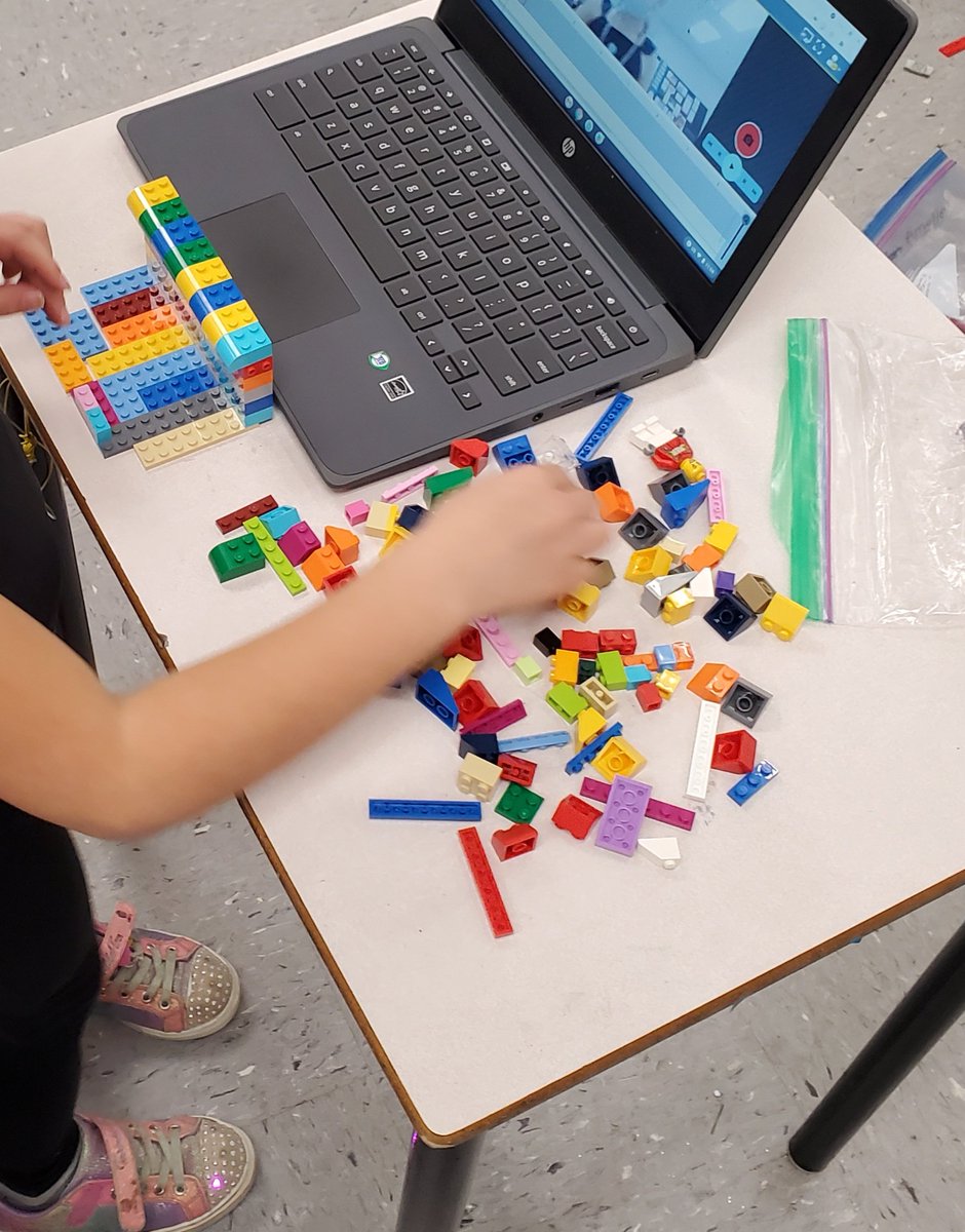 MmeMac18's tweet photo. Such a fun morning of creating using Stop Motion with @margreek from @TILTHRCE. Our theme of the week in 3/4 MacLean is #Collaboration, and students really worked together as makers and creators today! @ALJ_official #TILTcontest https://t.co/A9vssXKwmA