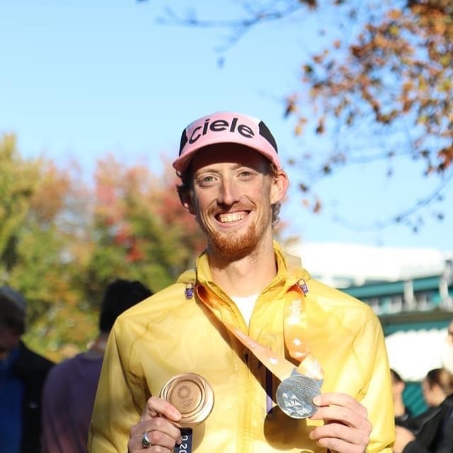 Episode 2 of Run For Your Life is out and features Olympic bronze medalist <a href="/EvanDunfee/">Evan Dunfee</a>🥉Find out about his rise to race walking fame and the transformative power of sport with host Tamás Revoczi.

🎧 Listen: ow.ly/chyf30s2j0V

#movember #evandunfee #morethanmiles #momiler