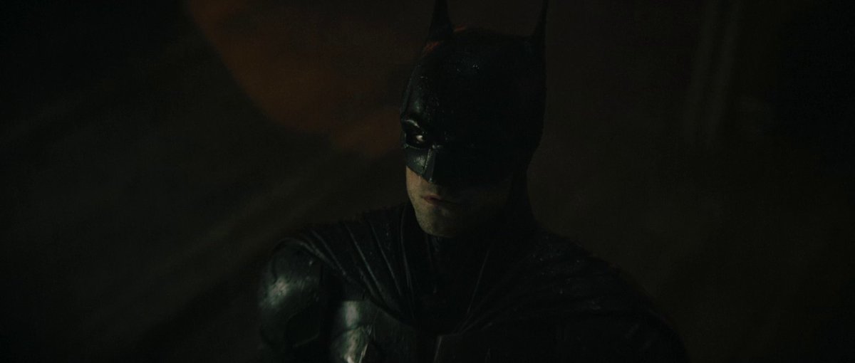 fearrisatool's tweet photo. I've been rewatching the behind-the-scenes clip for The Batman and I'm genuinely in awe of how good the suit looks. cant wait for this movie https://t.co/KnD3kBagwY
