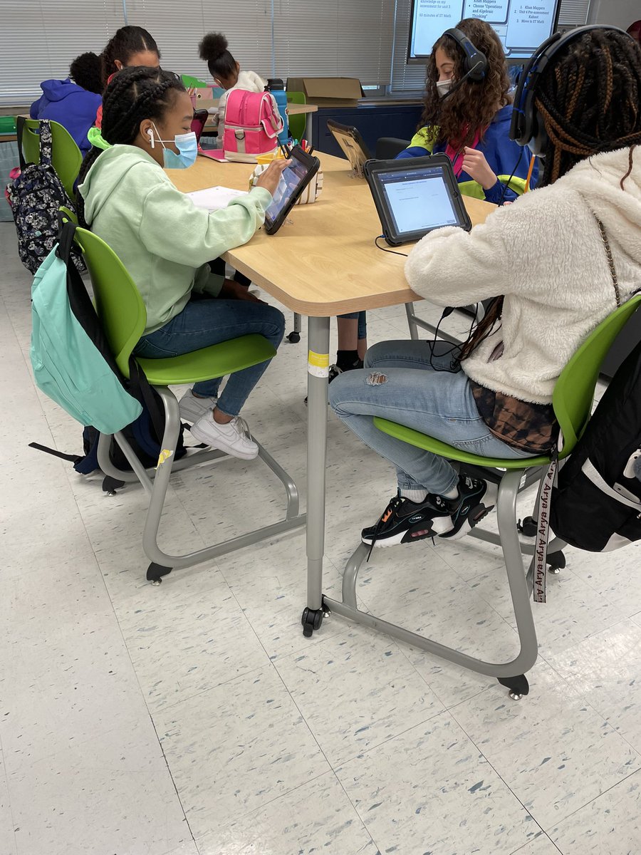 Mr. Pollock tweet media