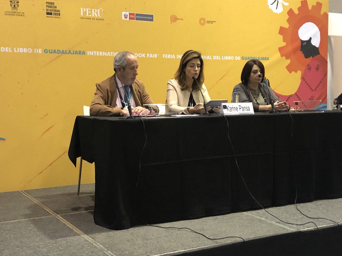 Very excited to see the signing of the #SDGPublishersCompact by ⁦@CANIEMoficial⁩ and ⁦@FILGuadalajara⁩, with ⁦@IntPublishers⁩ Vice-President ⁦@karinepansa⁩ !!