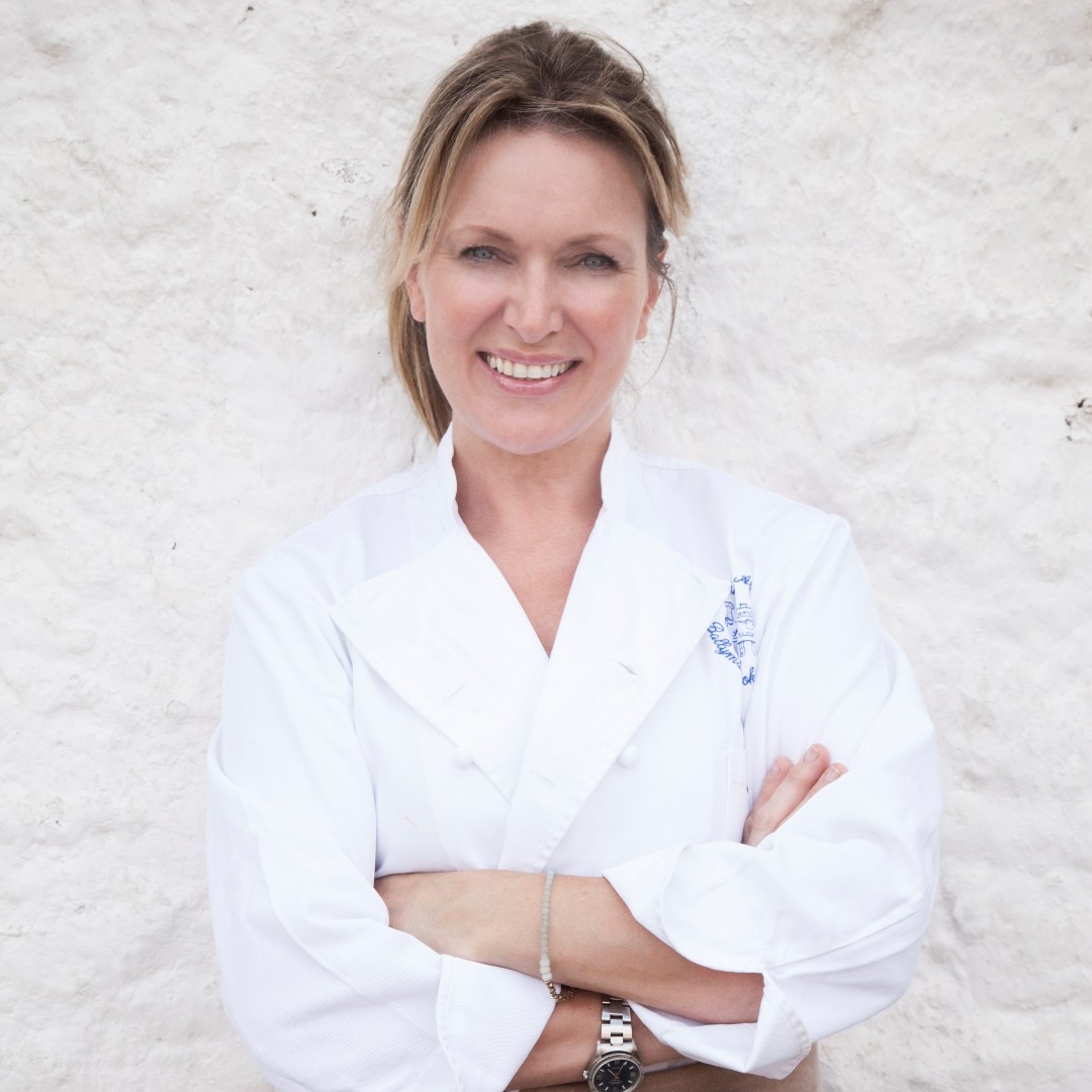 Womans_Way's tweet photo. Celebrity chef #RachelAllen talks to @AndreaMarySmith about the highlights and challenges of her year in #WomansWay. 🌟
#OutNow #NewIssue https://t.co/qzKVhktiuw