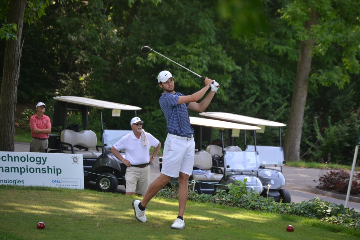 MetAmateurGA's tweet photo. 𝟮𝟬𝟮𝟭 𝗧𝗼𝗽 𝗠𝗼𝗺𝗲𝗻𝘁𝘀

@ErikEdwards5 wins the 16th @wwt_inc Metropolitan Open Championship in his FIRST career start 🏆 https://t.co/sHLs2zJvME