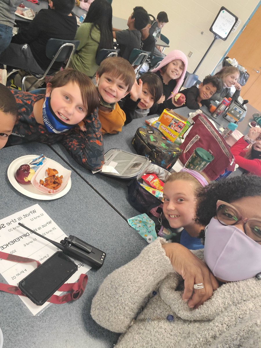 I had the pleasure of having lunch with a group of the BESt 3rd grade students!  Interesting conversations!!!  I learned a lot about hunting🙂