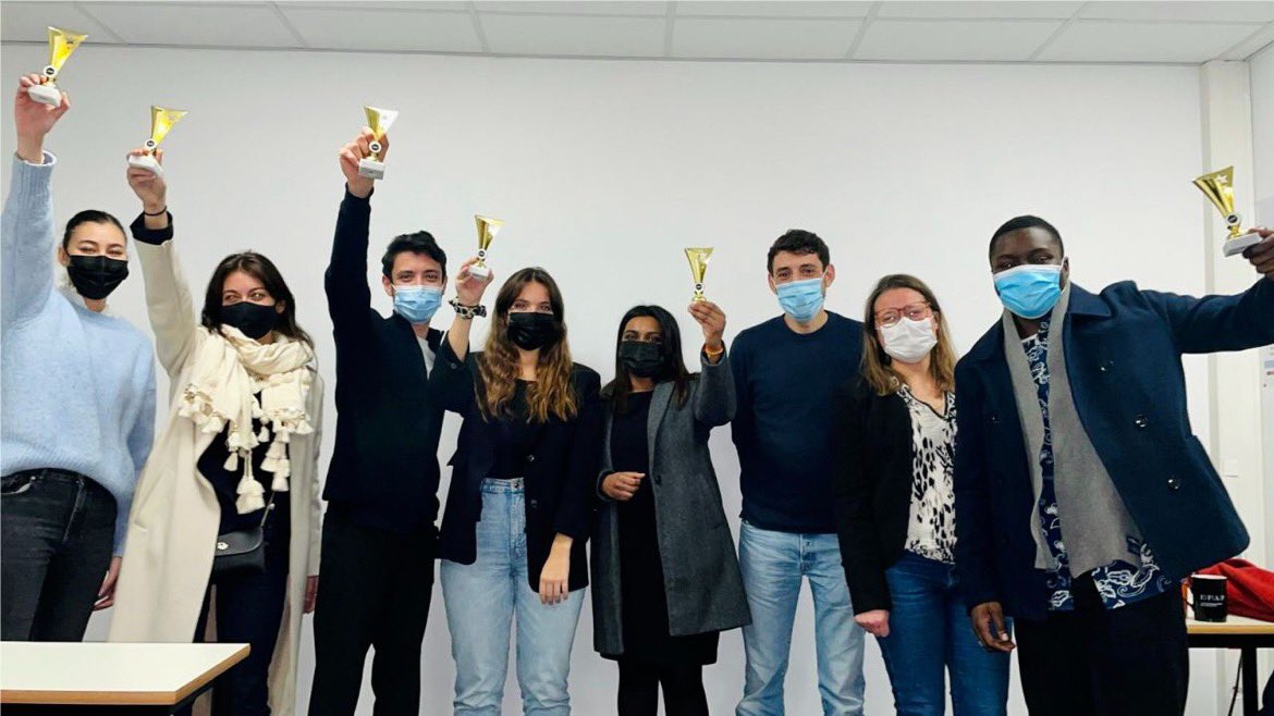 Une journée pleine d'émotions pour notre team qui a gagné la première battle du <a href="/MBADMB/">mbadmb</a>  🏆

Merci à l’équipe d'OnlyOne de nous avoir fait confiance pour vous proposer une stratégie de communication digitale. 

#Compétition #MBADMB #Battle #GoGoGo #Innovation #Digital