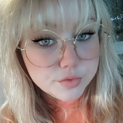 bambi_blum's tweet photo. #NewProfilePic https://t.co/wBvShuUzEj