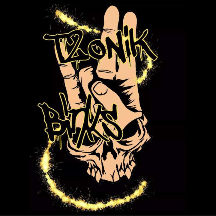 T2oniK93's tweet photo. Come hangout with me > 🤘 on #BIGOLIVE https://t.co/p4M74JdyTp https://t.co/sB40KIHB0V