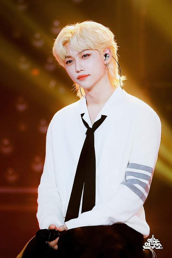 Daaarks1's tweet photo. I vote #straykids for Worldwide Fans' Choice Top 10 #MAMAVOTE https://t.co/ACoVWWTXAj