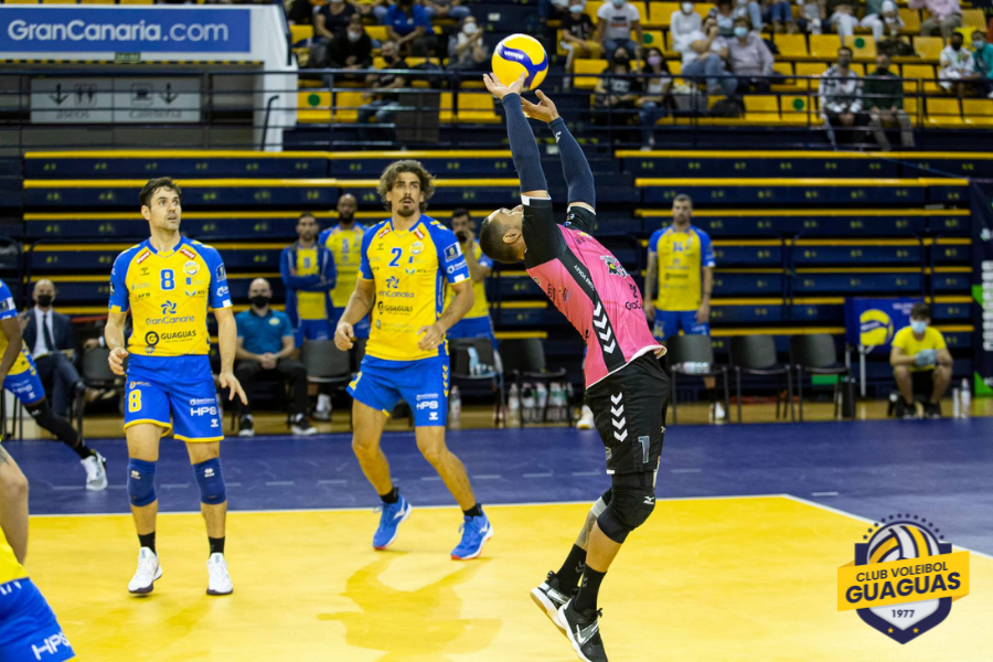 💥 #GameDay

🏆 Partido Ida 1/16 Final #CEVCupM
🆚 <a href="/Volleystars/">Decospan Volley Team Menen</a>
🕛 19:30 hora insular canaria
🏟️ <a href="/CIDdeportes/">Centro Ins. Deportes</a>  
📺 bit.ly/Ida-Guaguas-De…

#EnGuaguasPorEuropa #GCIslaEuropeadelDeporte #GranCanaria #Grandestino #MuchoPorVivir #islascanariaslatituddevida