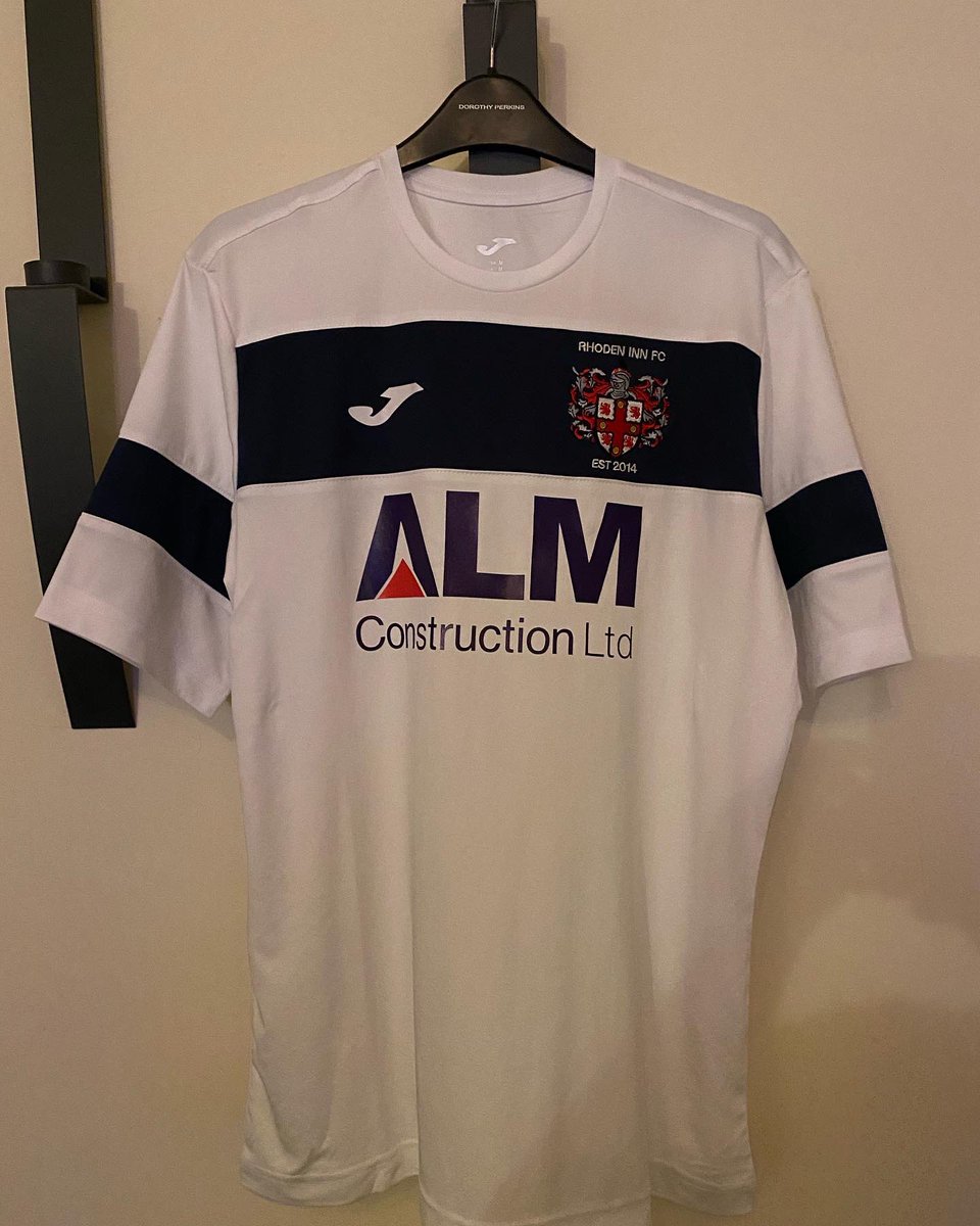 New Kits Landed 🔥 hopefully bring a change in Fortune 💙 #UTR #RhodenInnFC #RhodenBoyz #joma #ALMConstructionLTD #Ossyossyossy #BlackburnSundayLeague
