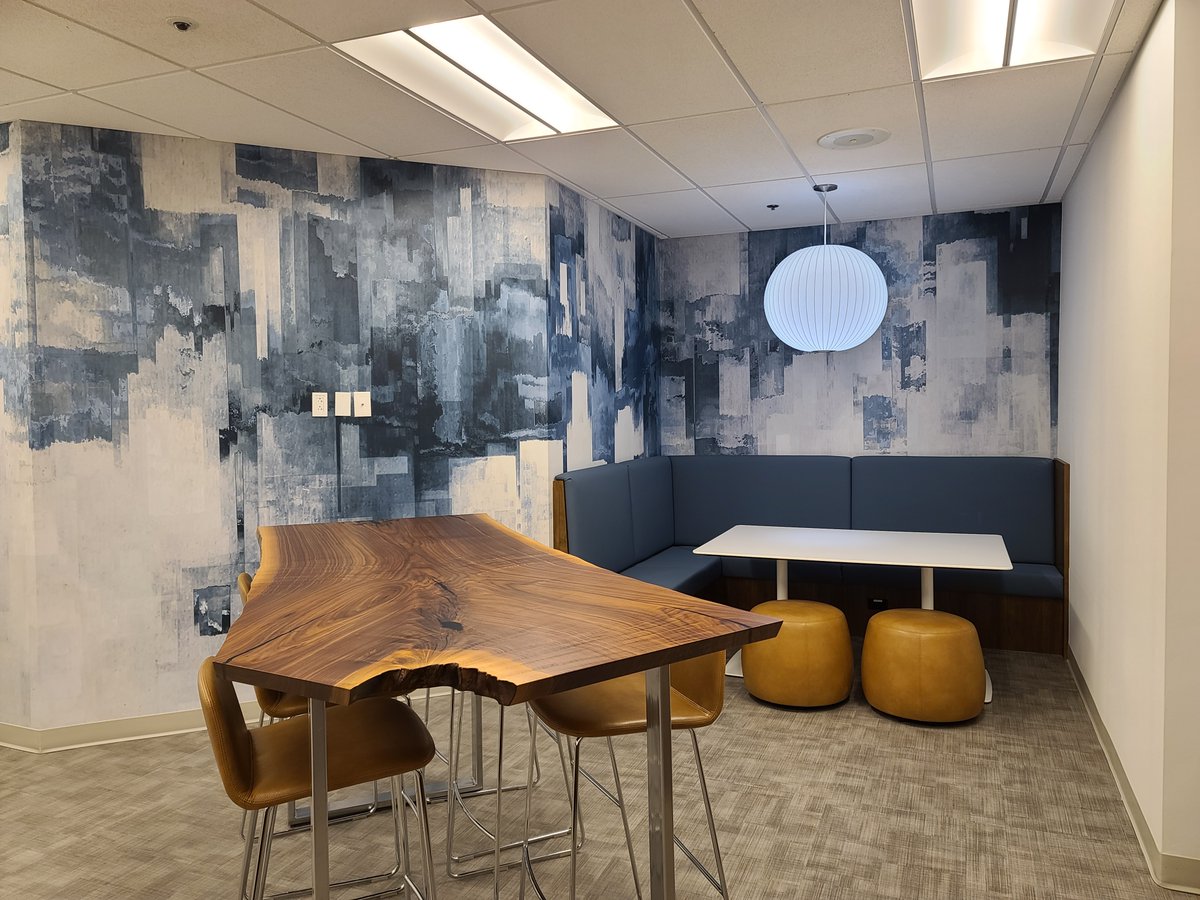 StructSureBuilt's tweet photo. We recently renovated the offices of a leading financial services company. The 10,531 sf project was completed in an occupied office building during the COVID-19 pandemic. #BuildingCertainty #StructSureProjects https://t.co/8k7IX3JYc8
