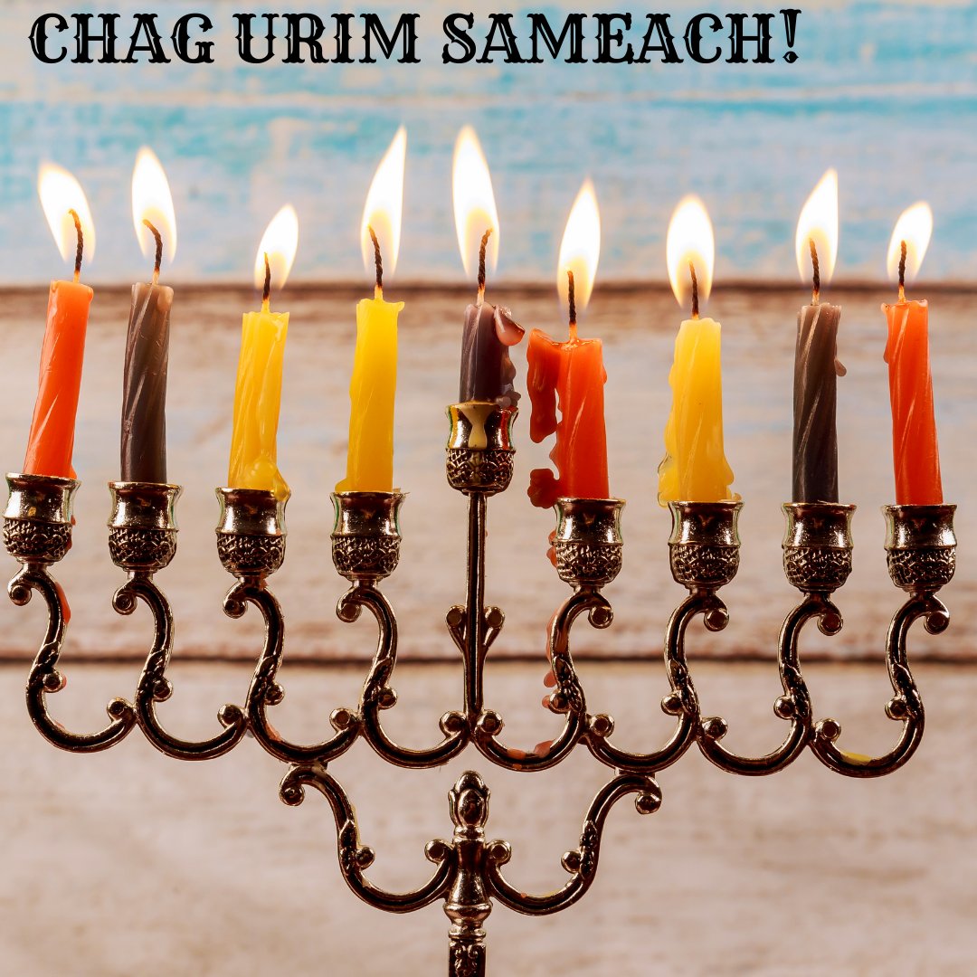 Real_ativity's tweet photo. 🕎Happy Hanukkah to all who celebrate!
May this year's Festival of Lights bring you and yours joy, laughter, and love, plus some good food and libations!
🥂Cheers! 
#Realativity #Hanukkah2021 #FestivalofLights https://t.co/EhXVwgKLdZ
