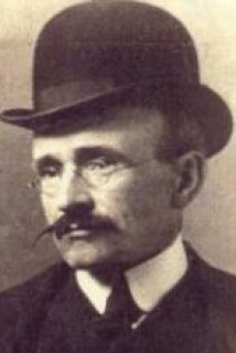 AngelVa69775426's tweet photo. I am very proud to learn that Pat Nally, member of the Supreme Council of the Irish Republican Brotherhood, was born in my hometown of Balla! Such a great honor for such a small town.

 #nsuirishhistory #angloirishtreaty https://t.co/rEXPC3rnwb