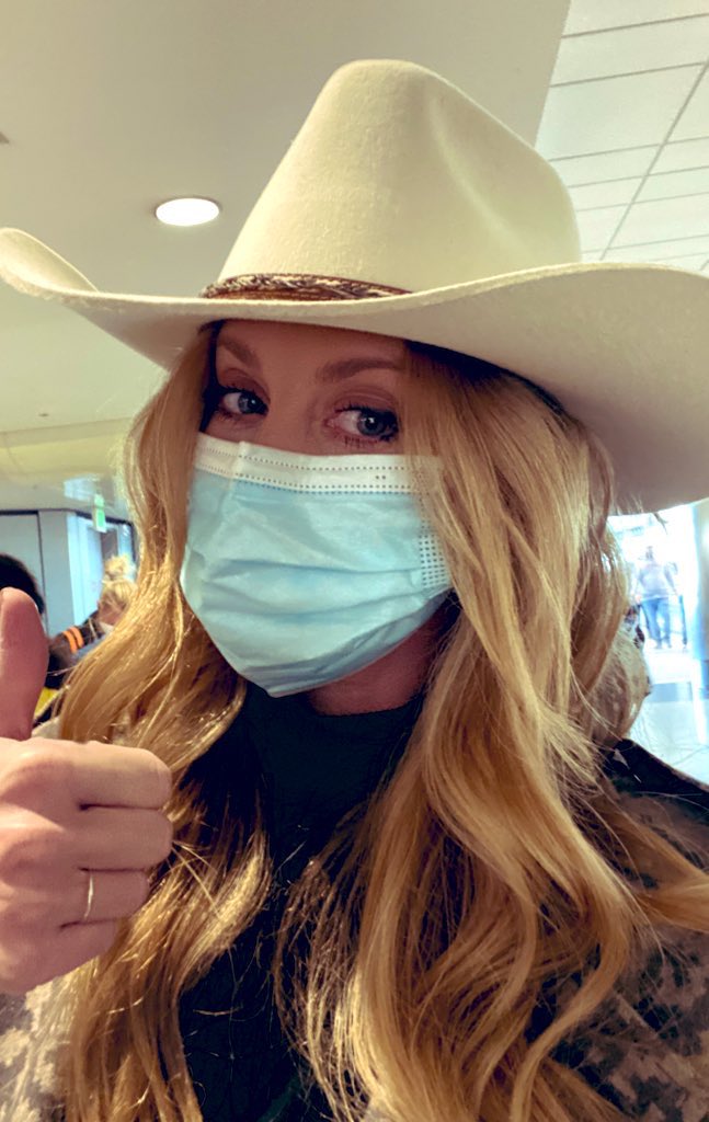 StephanieQuayle's tweet photo. Where do y’all think I’m headed today? #flocktalk https://t.co/A5paGaV811