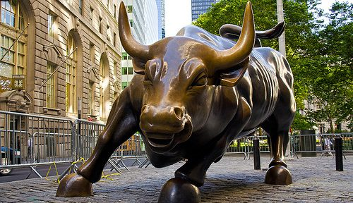 ManekiNekoLabs's tweet photo. Who's feeling bullish this week?  Retweet &amp; follow for 10k coins reward.  Your twitter account must have 50+ followers! https://t.co/mBKarVPQEL