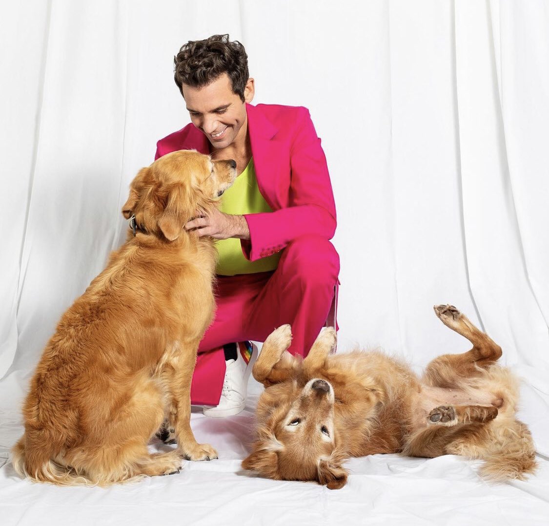 xFactorTalks's tweet image. Vogliamo augurarvi un buon inizio settimana così 🥺❤️‍🔥

#XF2021 #xfactor2021 #xfaktors #xf #mika @MikaItalianFans @mikasounds @Louisonn_