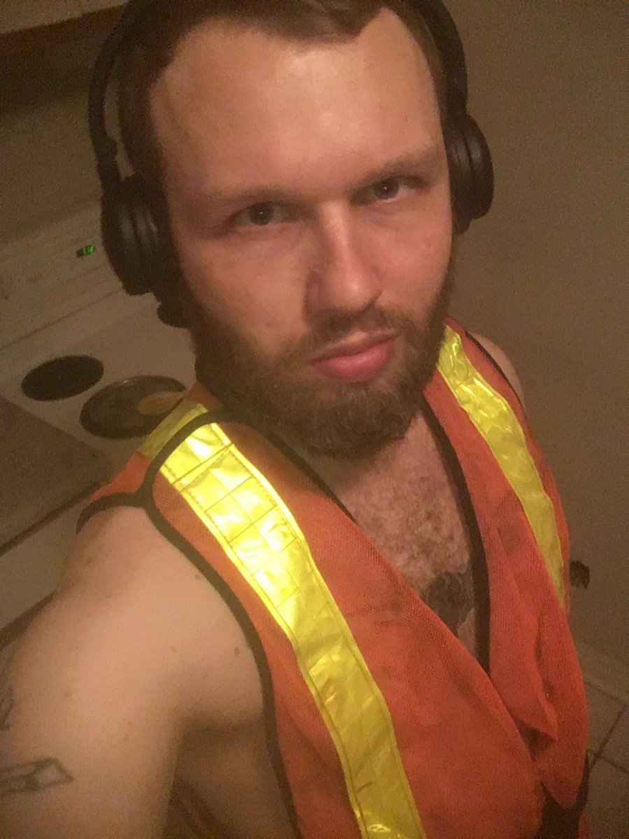 ThisisCrayverse's tweet photo. Working man π¨ #planetsupercrayinc #teamcray #pscinc #viral #retweet #like https://t.co/ROHQfbupej