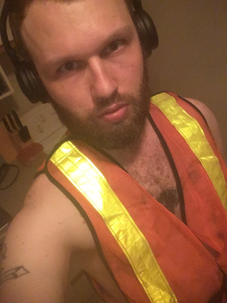 ThisisCrayverse's tweet photo. Working man π¨ #planetsupercrayinc #teamcray #pscinc #viral #retweet #like https://t.co/ROHQfbupej