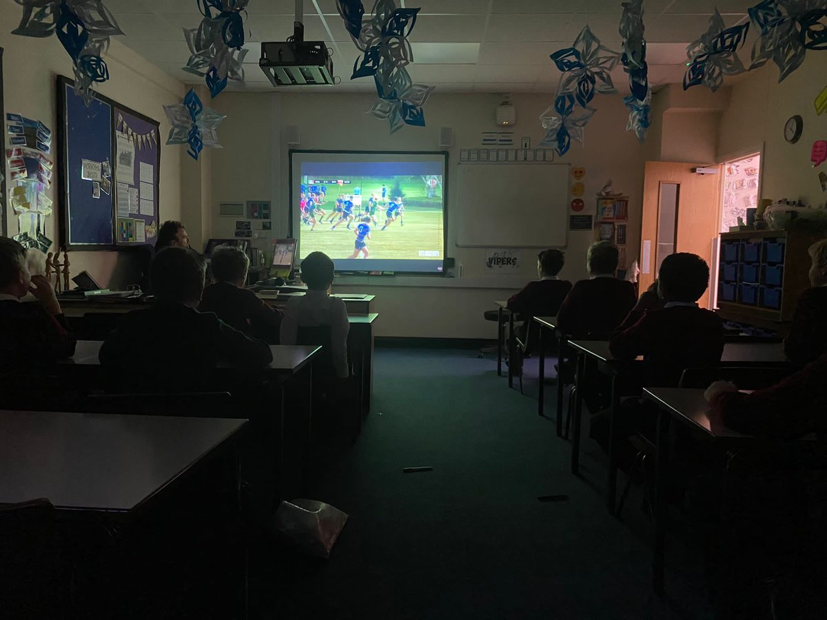 WGRugby's tweet image. The @BronteHouse_ U10s and U11s enjoyed their analysis session this afternoon. It was great for the boys to watch the 1st XV and hopefully they’ll follow in their footsteps #PlayToInspire #OneProgramme @NextGenXV