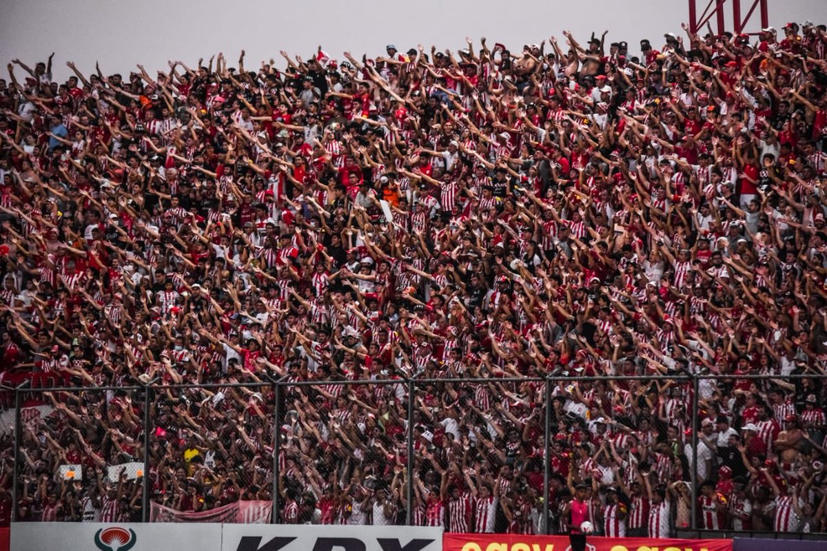 CASMOficial's tweet photo. Hoy es por todos nosotros, los que estamos y los que alientan siempre desde el cielo 🇦🇹👊 https://t.co/L9OQUPJaOb
