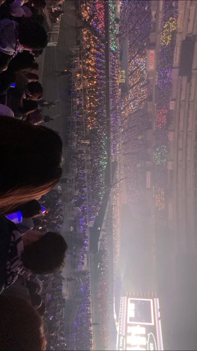 maika6527's tweet photo. 11.28(♡)

もぉ~~ほんまさいこうすぎた🧡💛

やっとあえた( ᵒ̴̷͈ ⌑ ᵒ̴̶̷͈ )

つぎもはやくあいたいまってるよ😭🥰

#AAA
#AAALIVE
#Nissy https://t.co/YmOCld8GCU