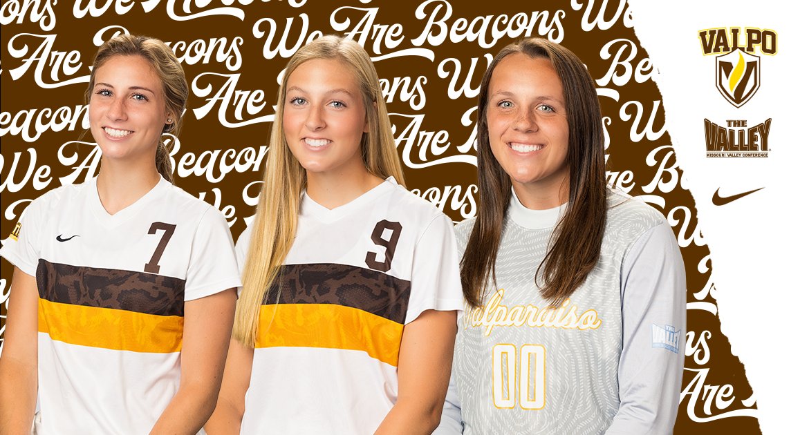 valpoathletics's tweet photo. Congratulations to our 3️⃣  @UnitedCoaches All-Region selections from @ValpoWSO!

🏅 Kiley Dugan - Second Team
🏅 Kelsie James - Second Team
🏅 Nikki Coryell - Third Team

📝 ➡️ https://t.co/XY0itIxWLJ

#GoValpo #WeAreBeacons #MVCSoccer https://t.co/kpPeajbzEN