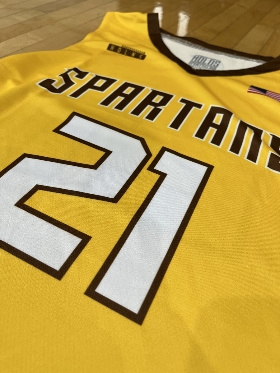 RB_SpartanHoops's tweet photo. So fresh and so 𝐂𝐋𝐄𝐀𝐍‼️

@HDLNS with the 🔥 https://t.co/LGUTIPge5D