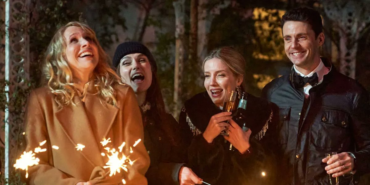 We spoke to Annabelle Wallis (<a href="/WallisAnnabelle/">Annabelle Wallis</a>) about the excellent new Christmas movie #SilentNight, out this Friday in UK cinemas:

buff.ly/3o14qsM
