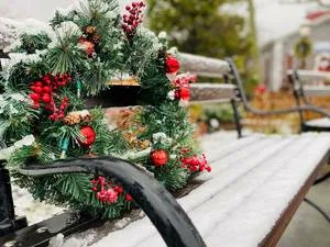 madbattercm's tweet photo. The holiday season is upon us! Enjoy the Tree Lighting Ceremony and the West Cape May Christmas Parade this upcoming weekend! Great fun for guests at the Carroll Villa Hotel. https://t.co/3cuSQ7cLep https://t.co/NLMCsBRbtJ
