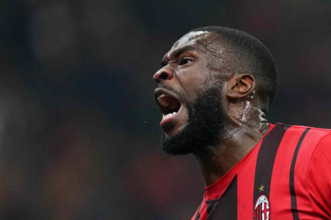 Томори возобновил тренировки и сможет сыграть против «Дженоа»
Подробнее на acmilanfan.ru/content/news/2… 

#acmilan #Милан #АРФМ #acmilanfanru #футбол #ForzaMilan