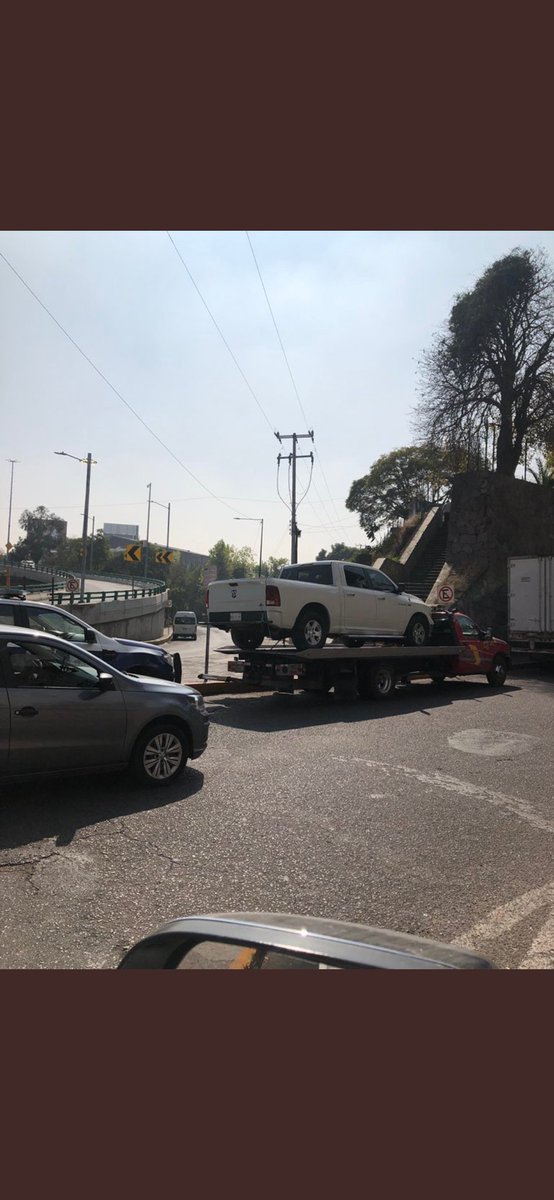 MarcoRararaUG's tweet photo. @Anaro74 Ya encontraron la camioneta https://t.co/nxcPer2SLR