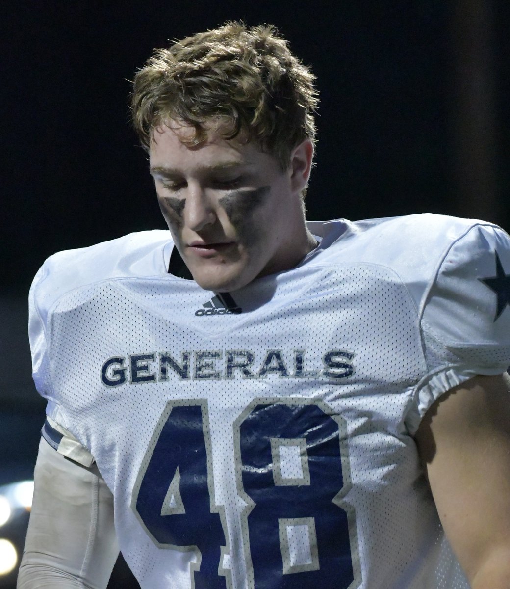 Senior captain Chris Domorack of <a href="/hwathleticdept/">HW Athletic Dept.</a> (1,207 yards, 21 TD) has been named MVP of the Cape Ann League Baker division in football. Teammates Markus Nordin (Special Teams Player of the Year), junior lineman Tim Seaward &amp; sophomore Chris Collins join him as CAL all-stars.