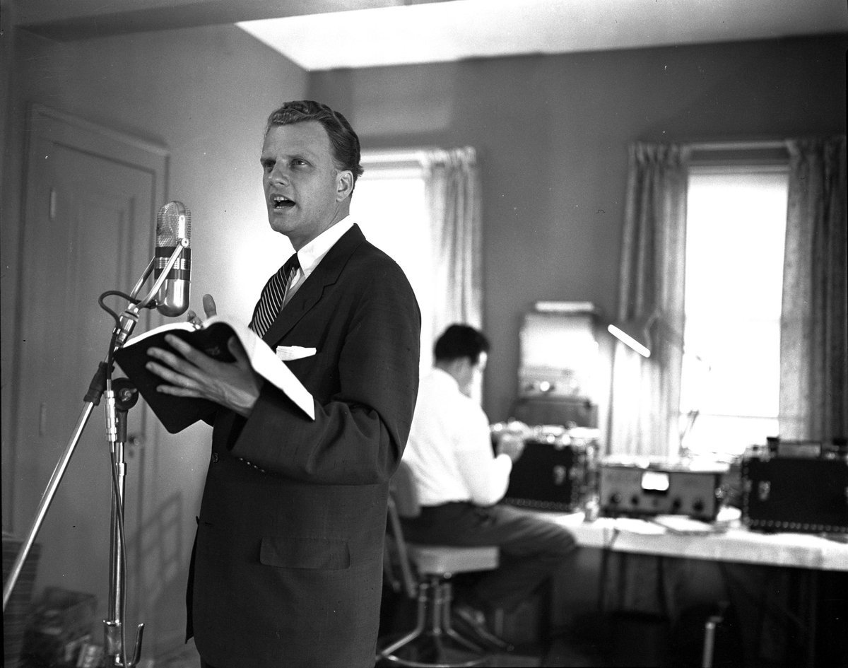 My father used radio for many years as a way to share the #GoodNews of Jesus Christ. You can listen to his messages of hope on the @SiriusXM <a href="/BillyGraham/">Billy Graham</a> Channel 460 for free through December 6. Listen now: bit.ly/TheBGChannel