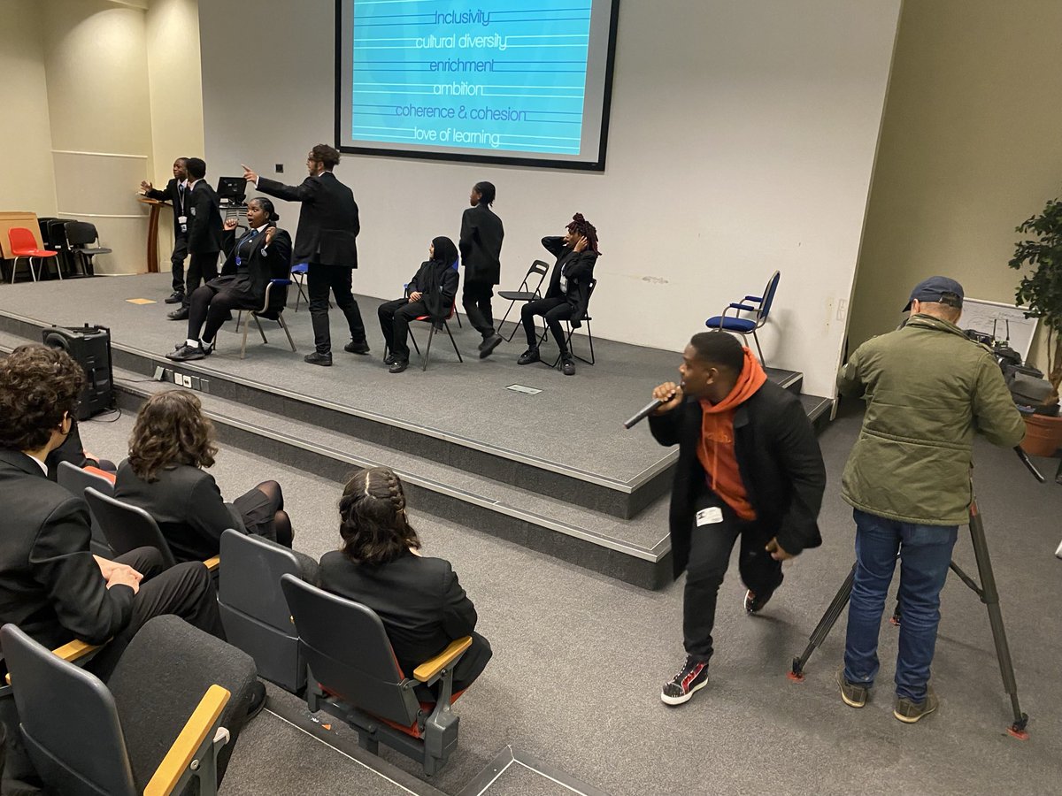 Listening to <a href="/AmlAmeen/">Aml Ameen</a> inspire the next generation of school kids from Tottenham.  Watch more on <a href="/BBCLondonNews/">BBC London</a> now where we find out about his new film Boxing Day