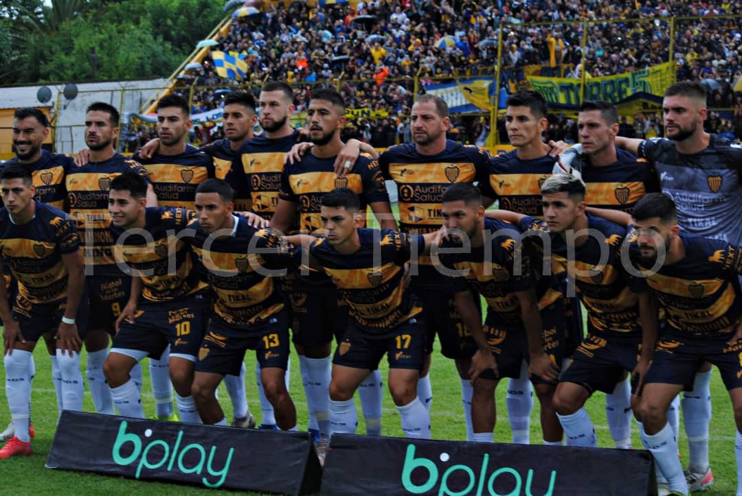 titogol_docksud's tweet photo. 🏆DOCK SUD CAMPEÓN
💛IMÁGENES DEL PARTIDO 💙
➡️Fotos impecables de Matias
#dockecampeon
#volbemos
#TercerTiempo
#TITOGOL https://t.co/OzYDQpCaFa