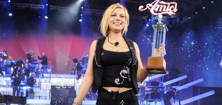 xFactorTalks's tweet image. From this                to this 
#Amici21 #XF2021 #xfactor2021 #XFactor #amici #emmamarrone @MarroneEmma