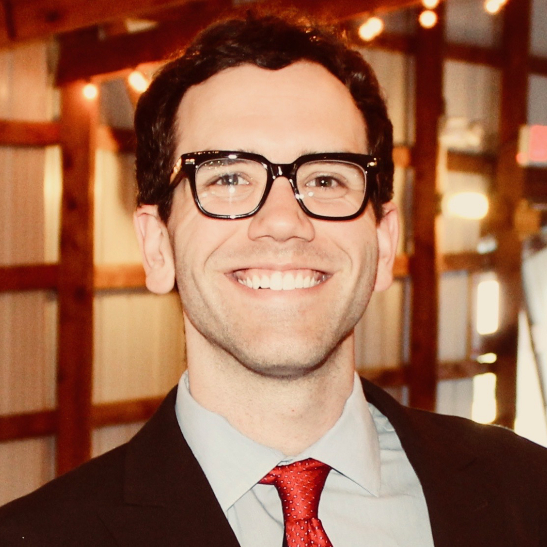 Meet our Student: JK Vervilles, a dual degree MD/MPH student in <a href="/JeffersonJCPH/">Population Health</a> and SKMC. Why did he choose Jefferson? "Its commitment to underserved patients in the Philadelphia area and its innovative and interdisciplinary culture." More: fal.cn/3jOjt