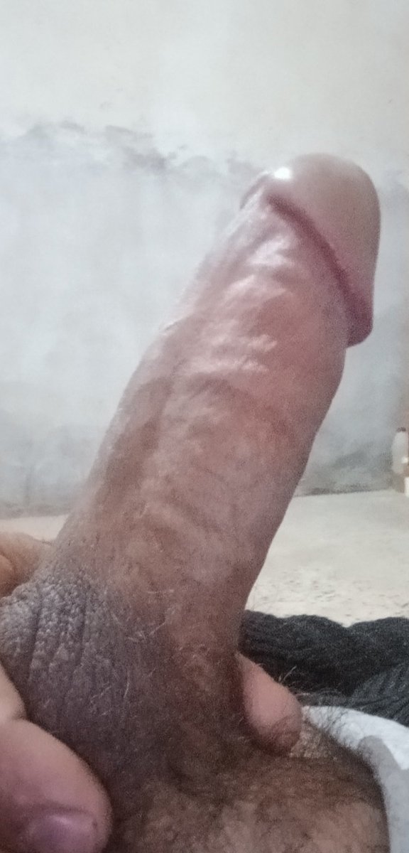 SkhounMinou's tweet photo. @Kars6668 @6BiLJMMUjIQ9nnz @HLpNVkhg4JEsdSB @7fsaa2_ah @WIFMnF9crUaO9Ie هل تقبلين رضع زبي ووضعه في طيزك https://t.co/PUj3QQWYyA