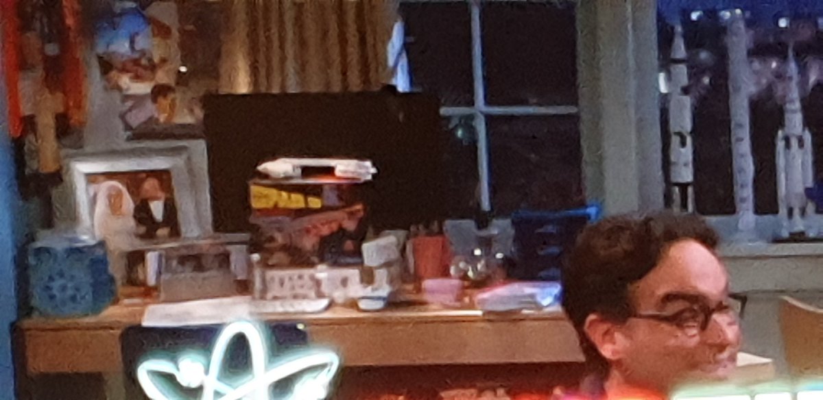 Excelsior_of_UK's tweet image. So a Space 1999 Eagle is in The Big Bang Theory. S8 E6. DID NO-ONE THINK TO MENTION THIS TO ME?! #HEADEXPLODES ideas.lego.com/projects/bffaf…