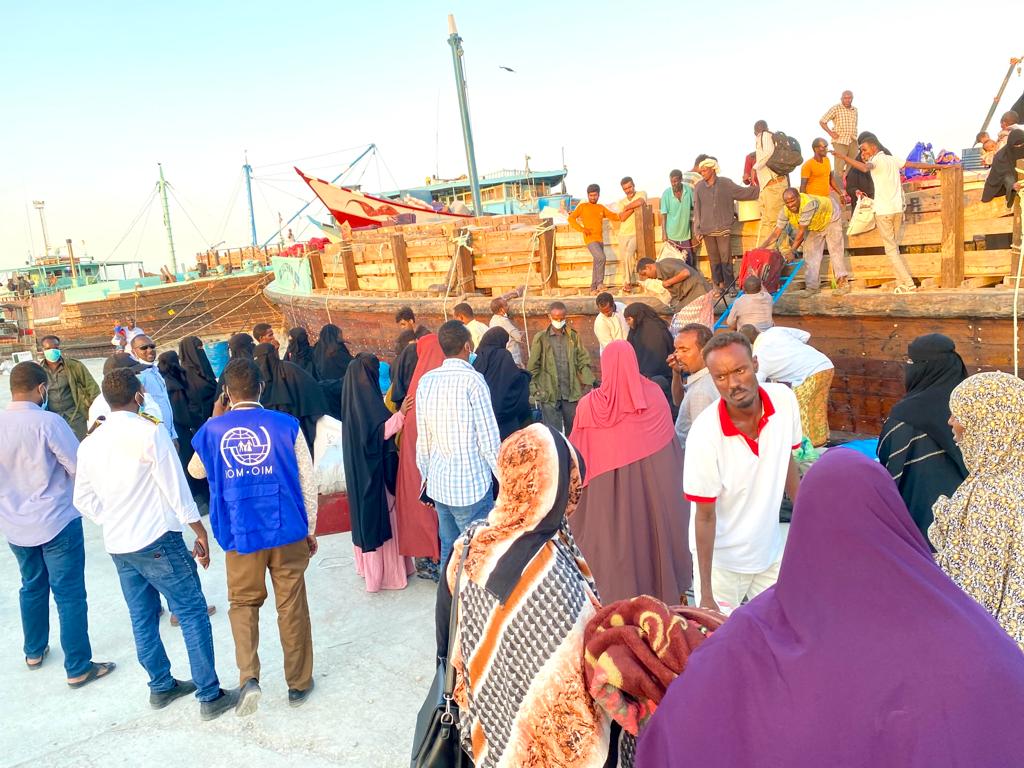 BarkhadXaamud's tweet photo. Wasaaradda Arrimaha Gudaha Puntland ayaa Dekadda Boosaaso ku soo dhaweysay 119 Qoys oo Soomaali ah oo ka soo laabtay Colaadda Yemen

@IOM_Somalia @UNHCRSom @MOIFAD https://t.co/cRF1hr0X86