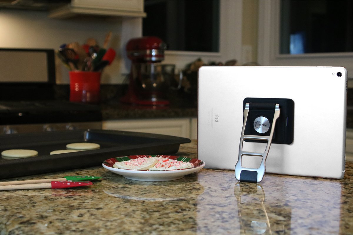 🍪🎄 Baking spirits bright.
Featuring: Everyone's favorite 360° Tablet Stand.

#CyberMonday // #Baking // #Christmas // #Holidays